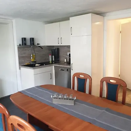 Apartment Gastewohnung Hess *